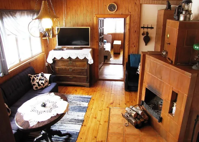 Suhka Tourism Farm Majutus talus